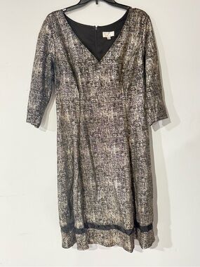 Signature by Robbie Bee Metallic Black & Silver V-Neck Sheath Dress